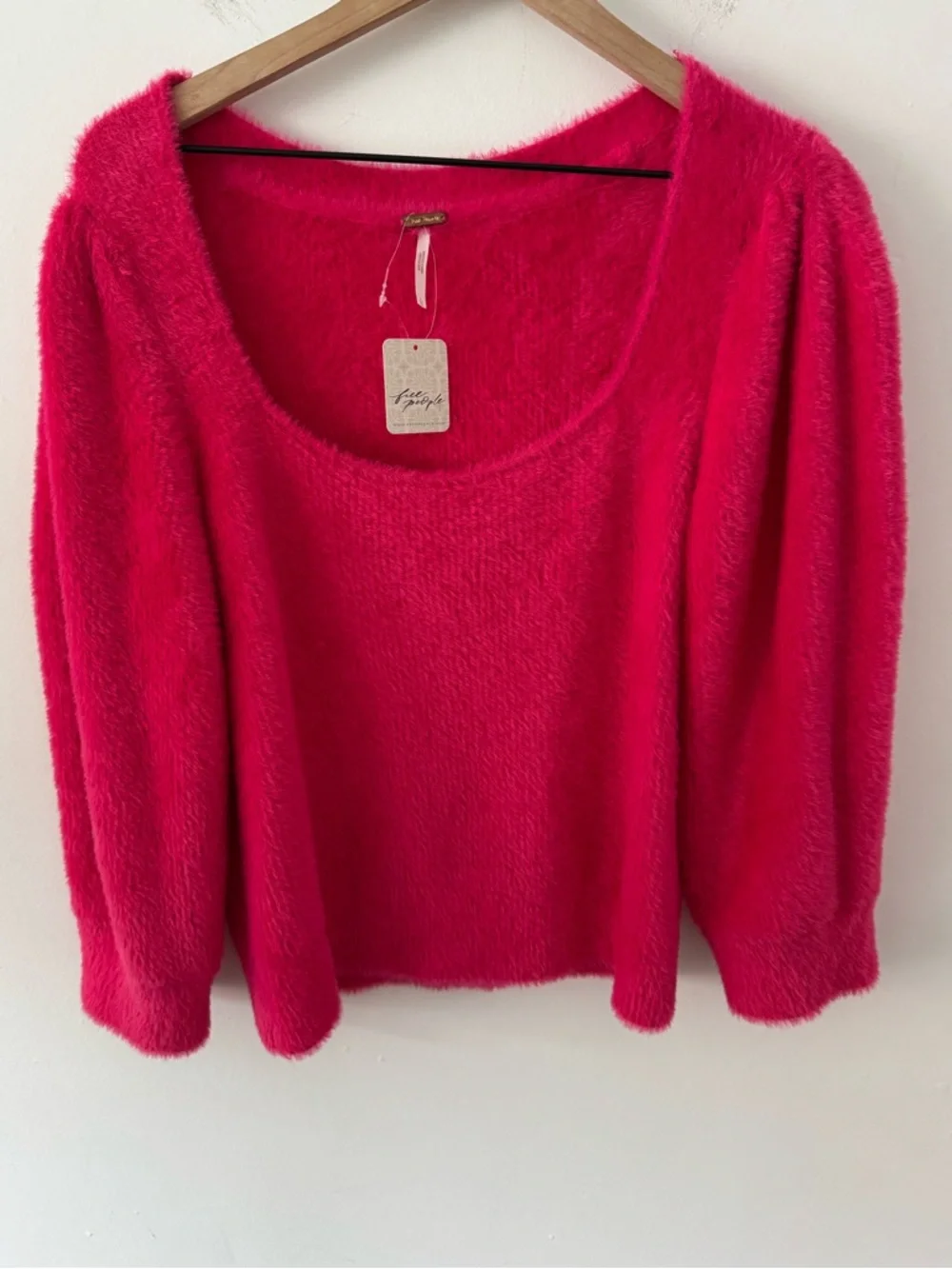 NWT Free People Moonbeam Fuzzy Scoop Neck Sweater in Hot Pink Large